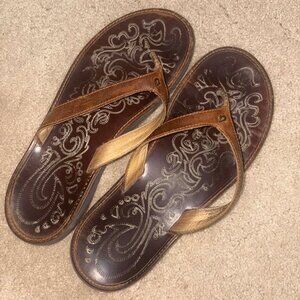 Olukai - Paniolo - Women's Premium Leather Sandals